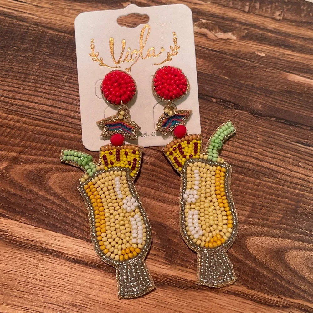 Cocktail Summertime Boutique Earrings - Picture 2 of 4